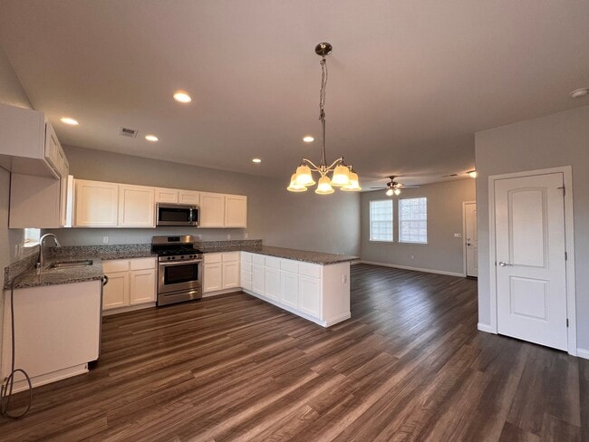 Building Photo - Beautiful 4 Bedroom Home in Fallon