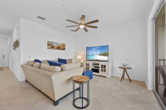 Foto del edificio - 5715 Double Eagle Cir