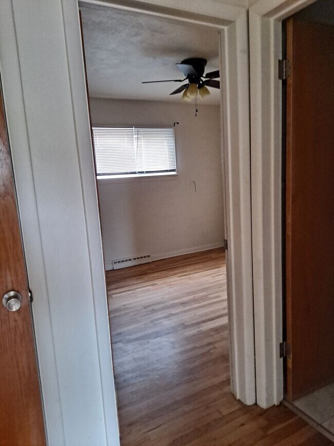 Foto del edificio - 949-4 Pendragon 426-426 1/2 Polk Street