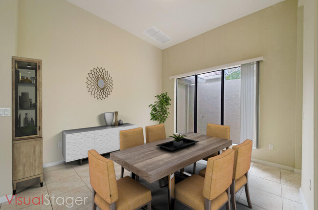Building Photo - 9580 Tivoli Isles Blvd