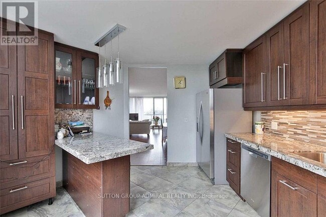 Building Photo - 1131 Steeles Ave W