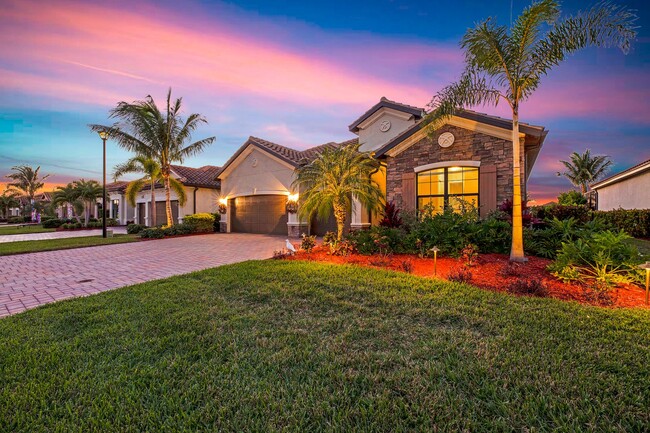 Building Photo - POOL HOME IN BONITA NATIONAL - OFF SEASON-...