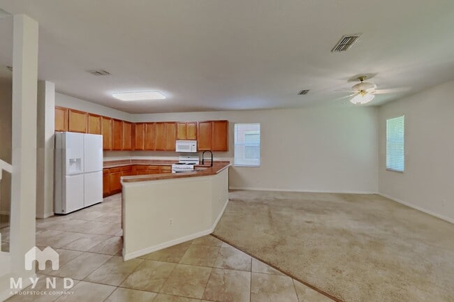 Building Photo - 9333 Mandrake Ct