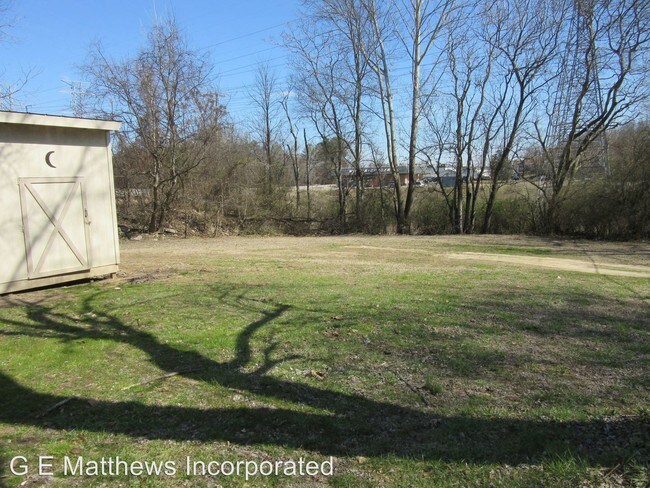 Foto del edificio - 2 br, 1 bath House - 3225 Cox Road