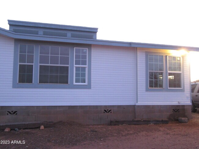 Building Photo - 7010 E Canada Dr