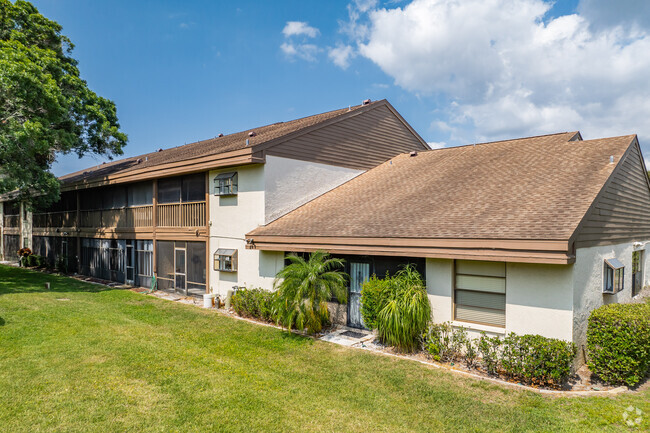 3535 Countrybrook Ln Palm Harbor, FL - Countrybrook