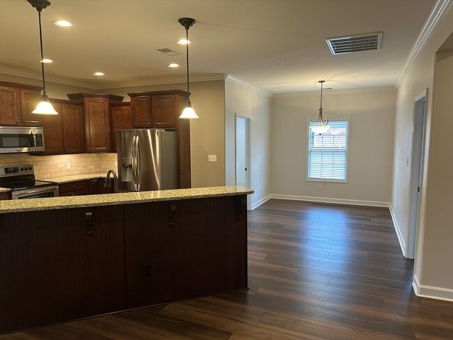 Kitchen eating area - 7536 Iredell Main NW