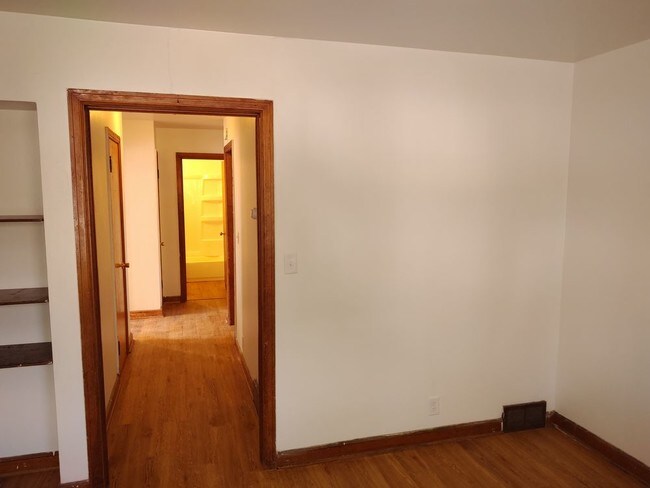 Building Photo - 4845A N. 24th Place - 2 Bedroom Upper