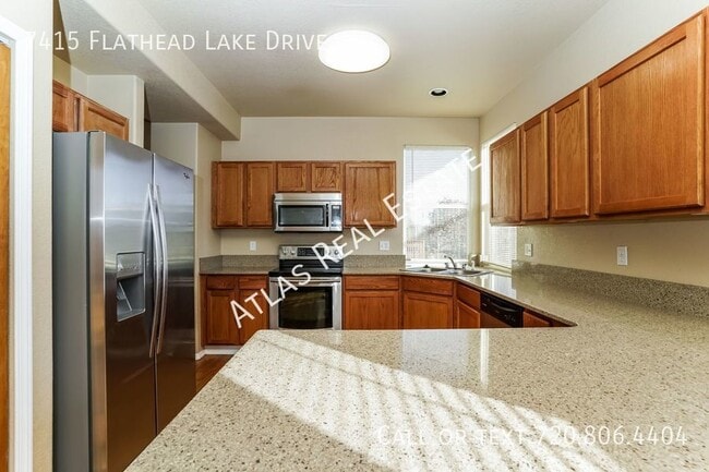 Building Photo - 6 WEEKS FREE RENT IF MOVED IN BY 1/31/2024...