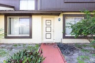 Building Photo - 5372 Bosque Ln