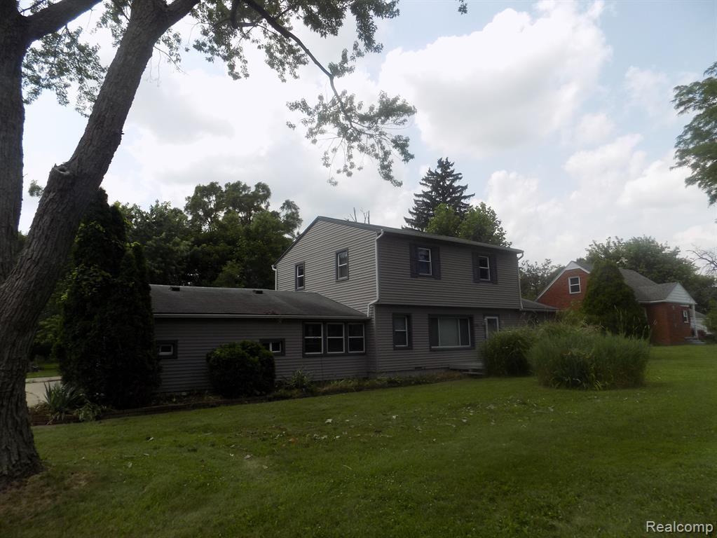Primary Photo - 3565 Crooks Rd