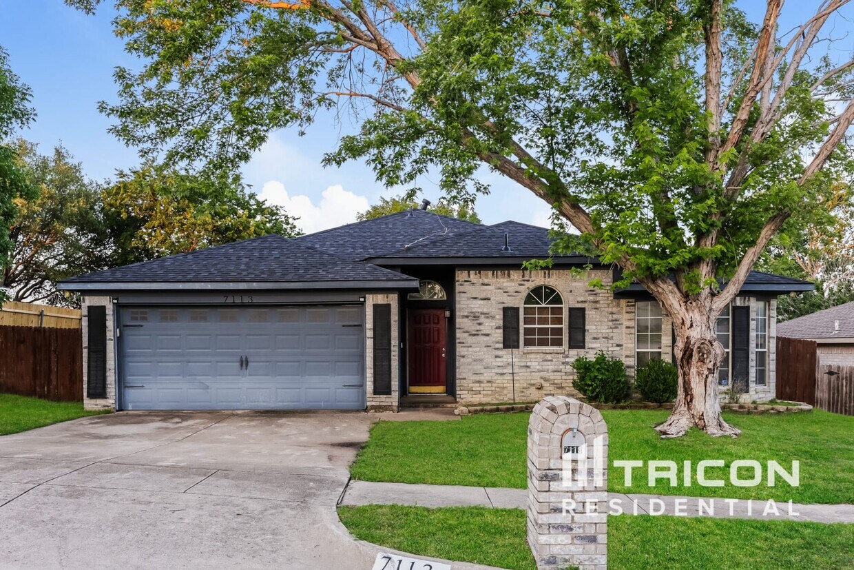 Foto principal - 7113 Stonegate Dr