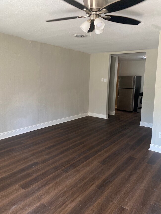 Building Photo - 4620 Laredo Ave