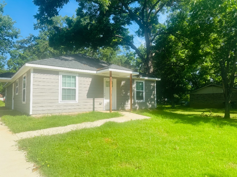 Primary Photo - 423 S 10th Ave