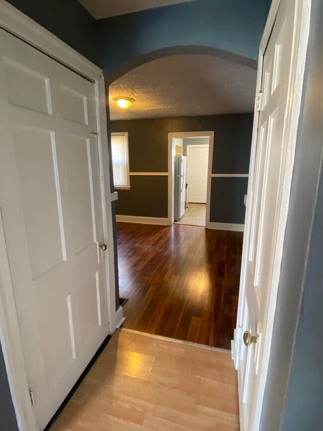 Foto del edificio - 830-836-836 Berkeley Rd
