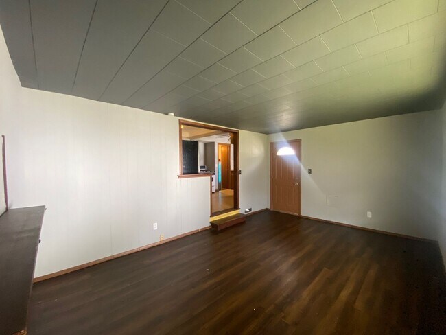 Foto del edificio - Charming 3-Bedroom Property in Prime Location