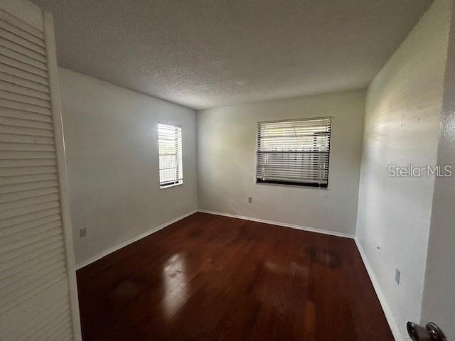 Foto del edificio - 5647 Summerside Ln