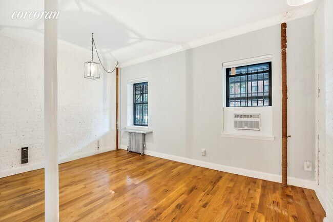 Foto del edificio - 423 Hicks St