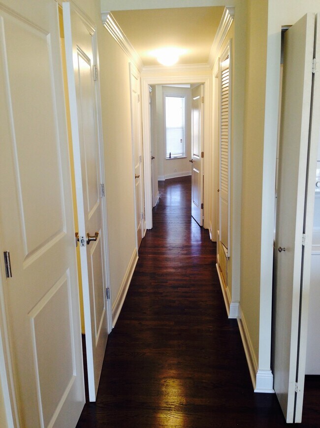 Foto del edificio - 2949 N Halsted St