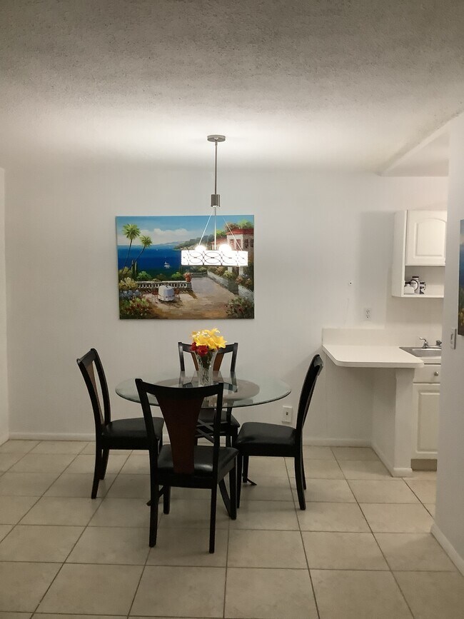 Foto del edificio - 2145 Pierce St