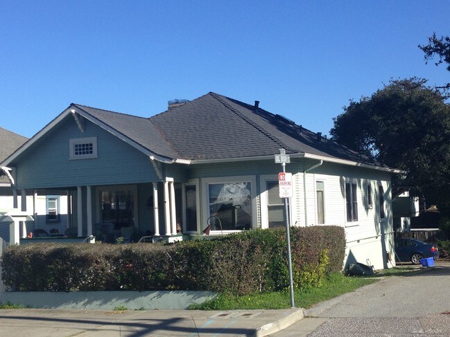 543 Monroe Main House - 543 Monroe St