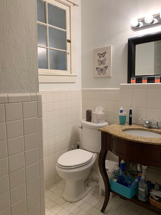 Bathroom - 202 E 33rd St
