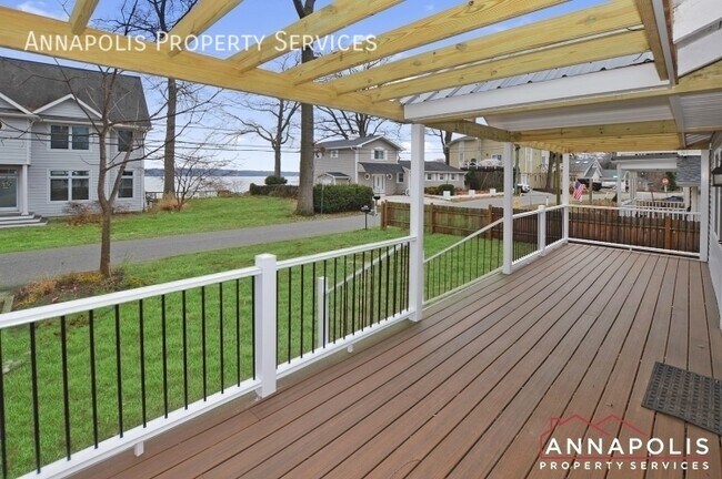 Foto del edificio - 726 n riverside drive