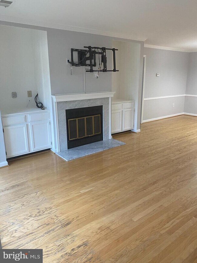 Building Photo - 12296 Wadsworth Way