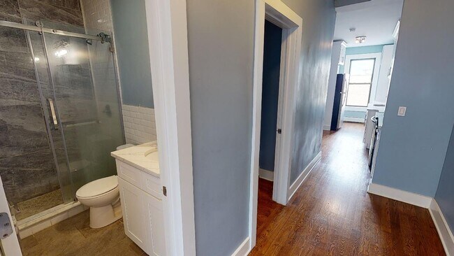 Building Photo - 6817 Myrtle Ave