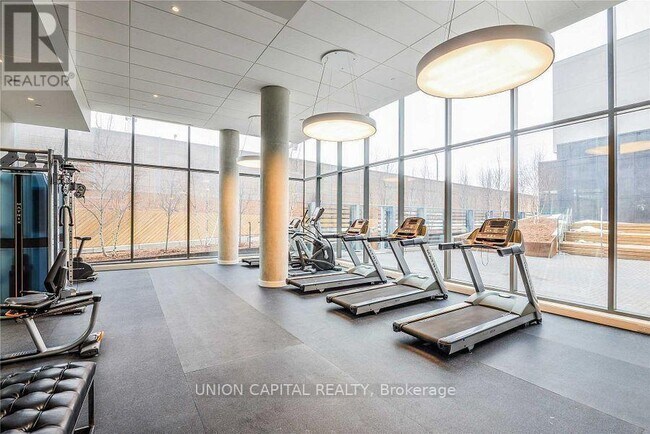 Building Photo - 160 Flemington Rd