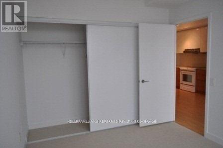 Building Photo - 121-1121 McMahon Dr