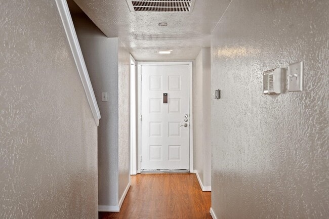 Photo - 4543 N O'Connor Rd Apartment