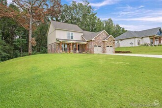 Building Photo - 1110 Legacy Dr