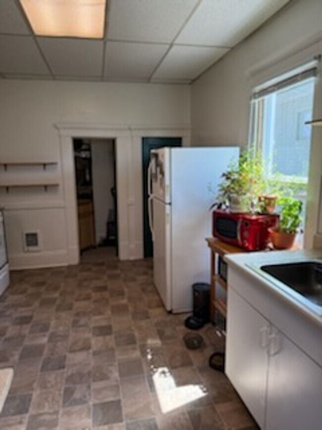 Foto del edificio - 1431 N Garden St