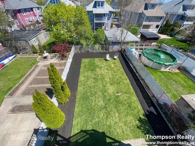 Foto del edificio - 1114 Saratoga St