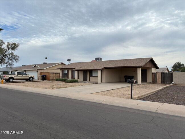 Building Photo - 7215 W Vogel Ave