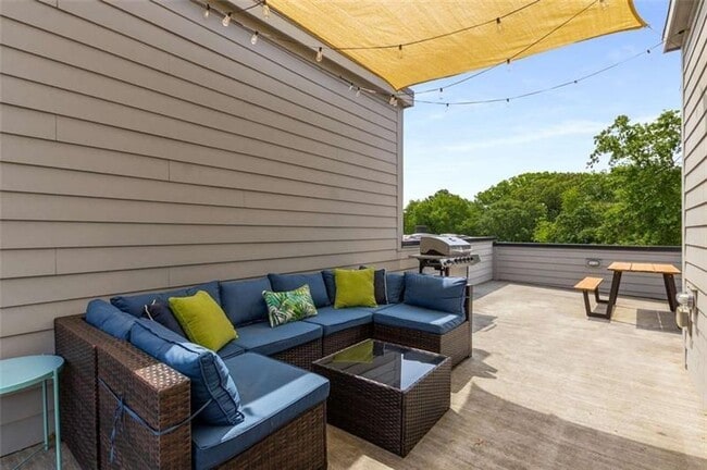 Foto del edificio - 1265 Wright Ln SE