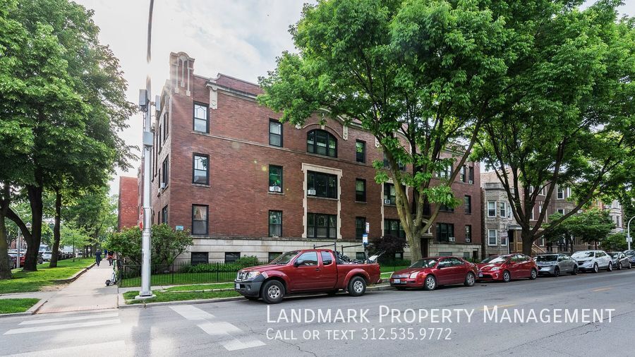 Primary Photo - 3710 N Racine Ave