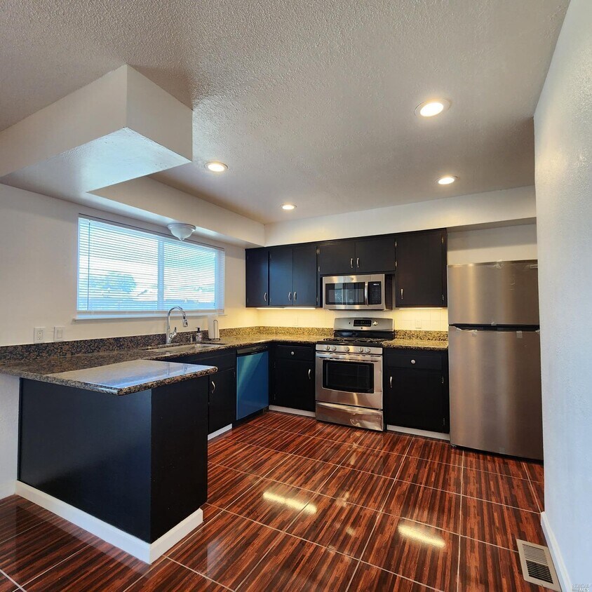 128 Lassen Cir, Vacaville, CA 95687 House Rental in Vacaville, CA