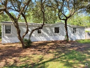 Building Photo - 990 Chat Holley Rd