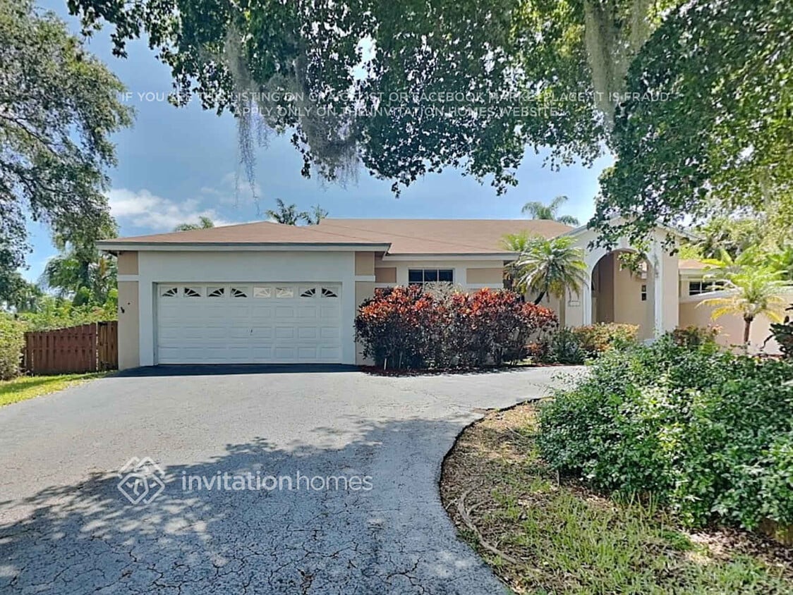 Primary Photo - 18101 SW 83rd Ct