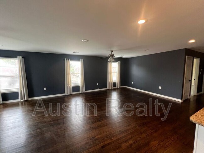 Foto del edificio - 6270 Nottingham Ave