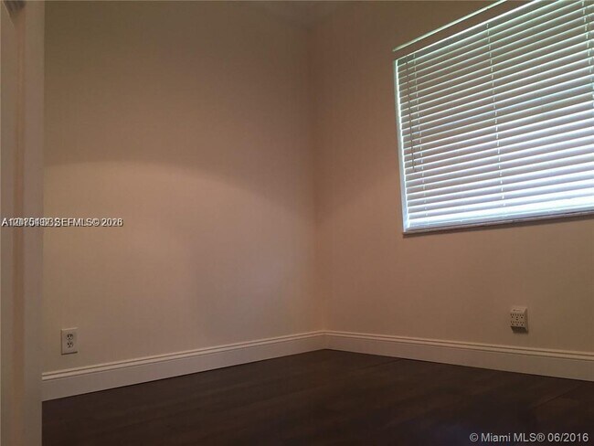 Foto del edificio - 5201 SW 31st Ave