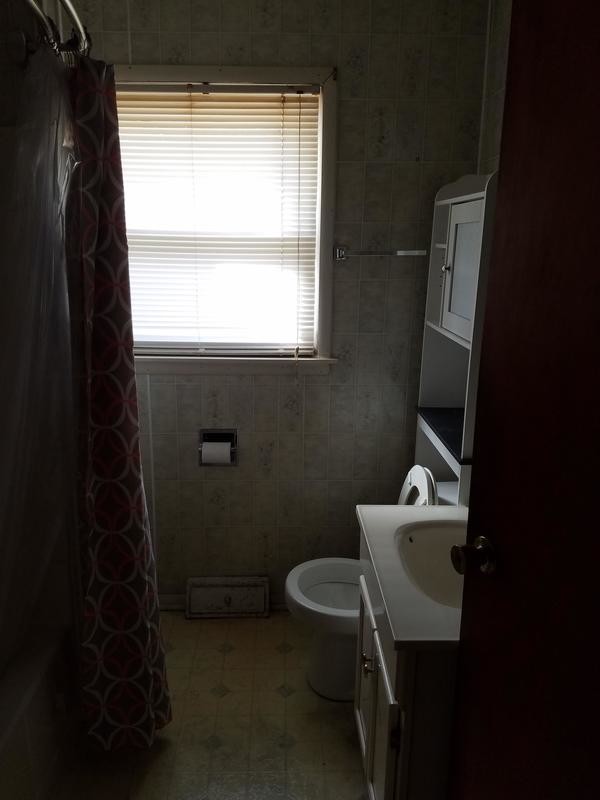 Building Photo - 1352 Ritter Dr
