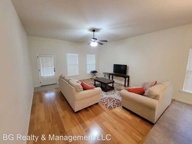 Building Photo - 4 br, 2 bath House - 344 Long Hill Drive
