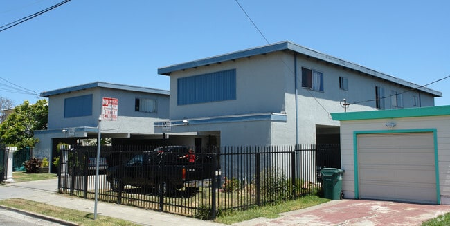 Building Photo - 410 S 34th St