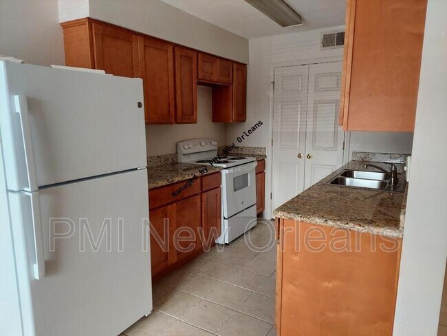 Building Photo - 1444 Carrollton Ave