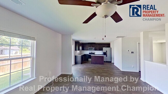 Foto del edificio - 433 Ginger Dr