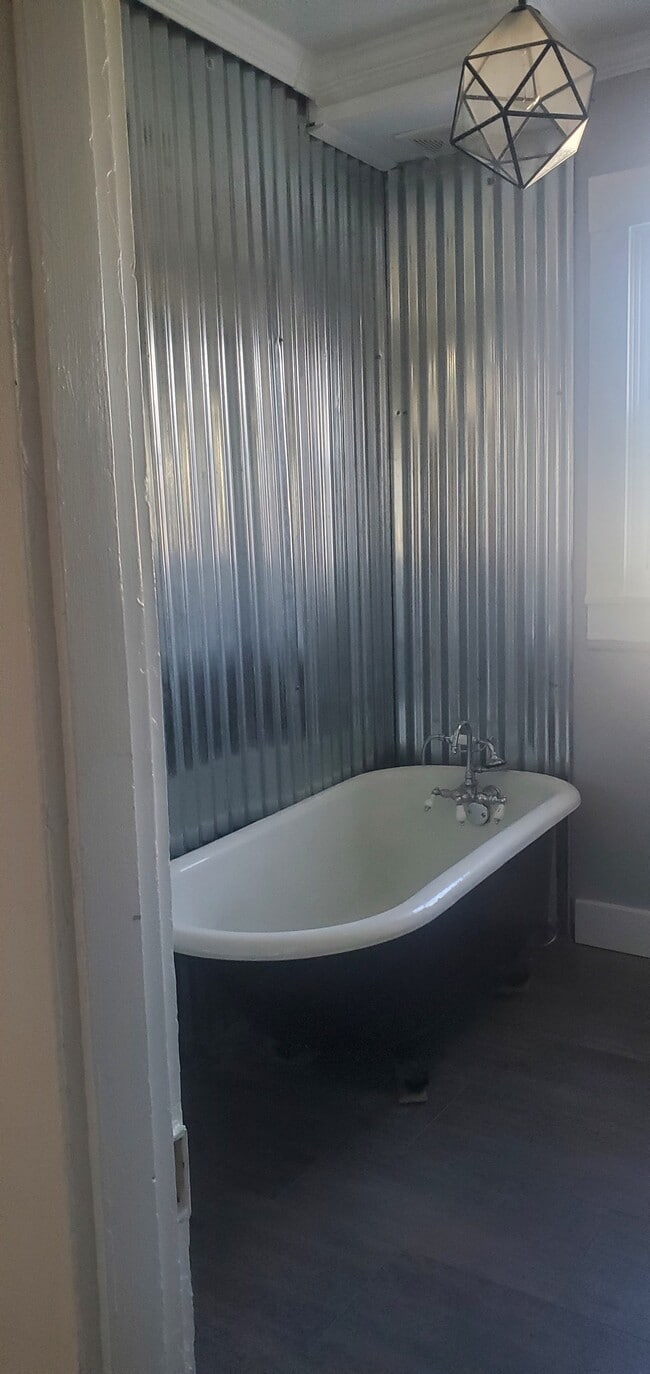 Clawfoot tub & New Bathroom flooring - 131 S 7th St