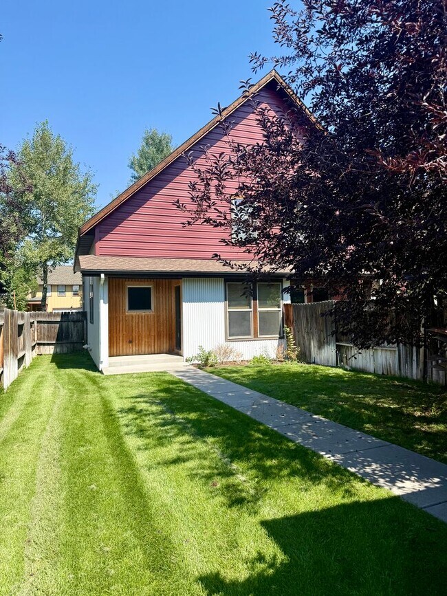 Foto del edificio - 3 Bed 2 Bath in Bozeman